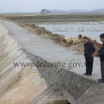 Đ/c Nguyễn Tất Thành – CT UBND huyện kiểm tra các công trình xây dựng.